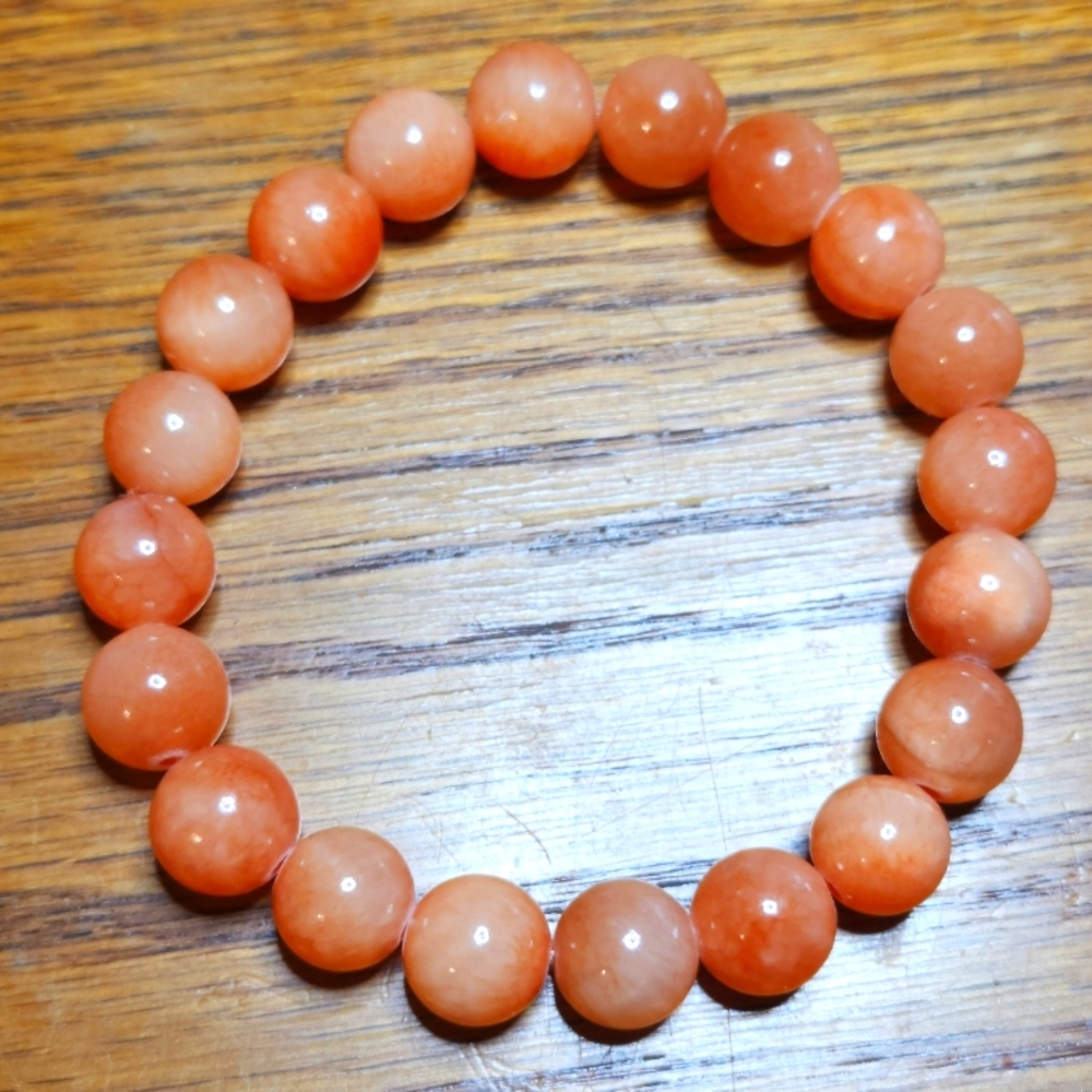 Elegant Peach Chalcedony Beaded Bracelet